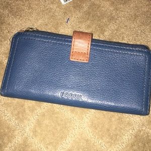 Fossil Wallet PRICE FIRM